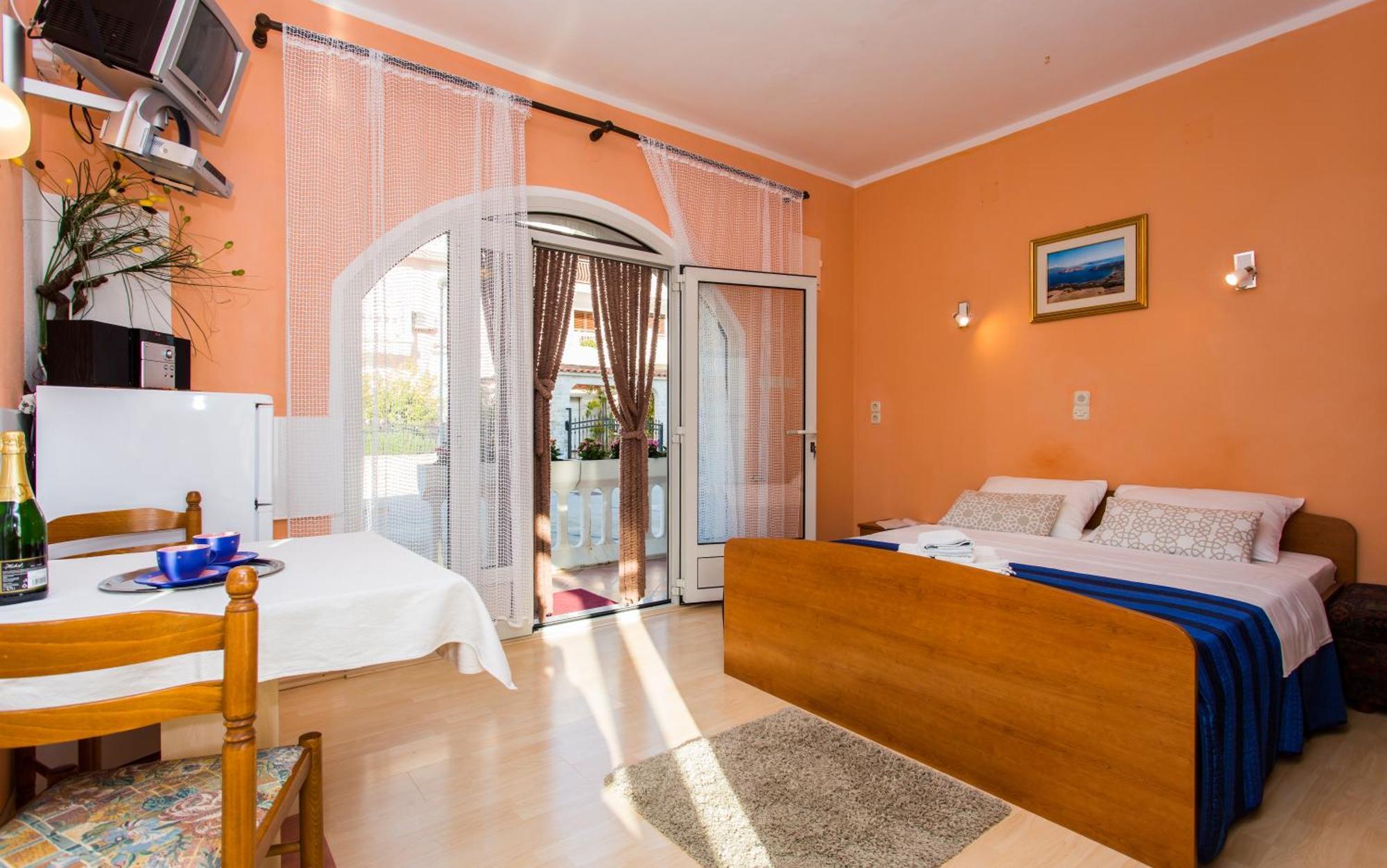 Apartments Luka 3 Baska  Bagian luar foto